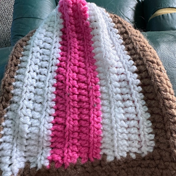 Neapolitan Hat - Picture 2 of 2